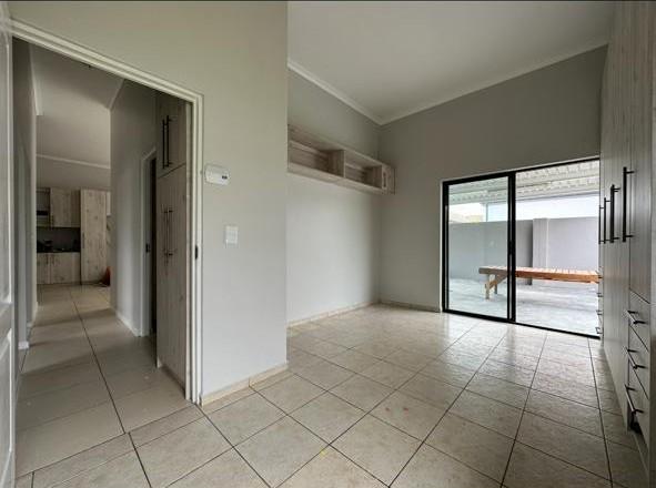 To Let 3 Bedroom Property for Rent in Milnerton Central Western Cape